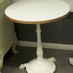 913 1427 PEDESTAL TABLE